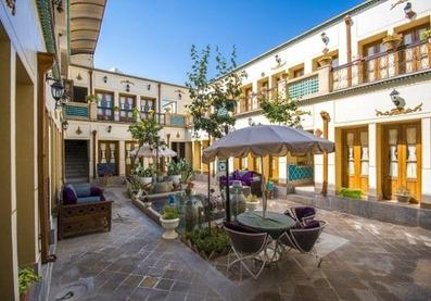 محوطه اقامتگاه