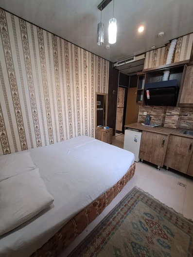 اتاق یک تخته هتل آپارتمان صوفیان مشهد