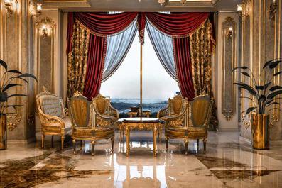 نمای لابی هتل ترلان السلطنه بندر انزلی ۳