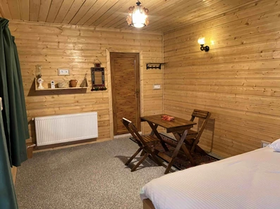 اتاق دو تخته دبل بومگردی تی باغ فومن