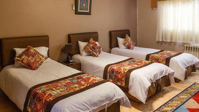 اتاق سه تخته 2