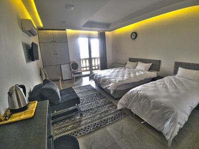 Yelveh-Roodsar_19500