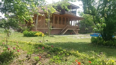 نمای کلی اقامتگاه بوم گردی باباخان بندر انزلی