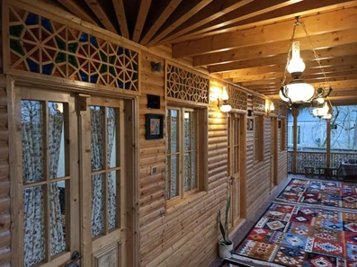 تراس اقامتگاه بوم گردی باباخان بندر انزلی