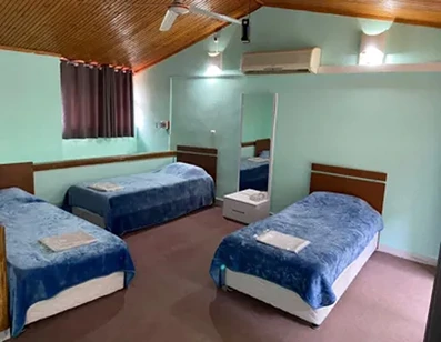 اتاق خواب سه تخته