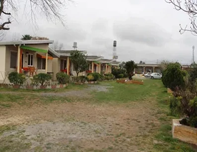 نمای  روز ورودی اتاق ها