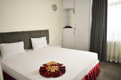 اتاق دو تخته هتل خورشید مشهد