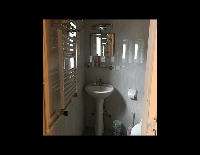 حمام و سرویس بهداشتی