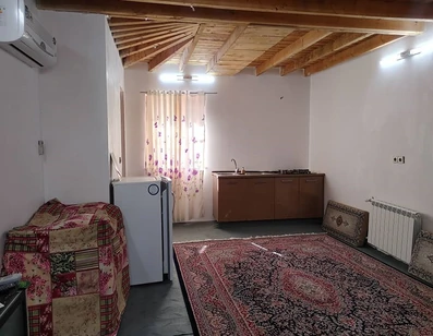 اتاق خوابسنتی با یخچال