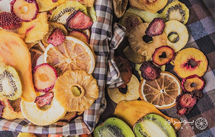 خوراکی های شب یلدا شب یلدا؛ لذت یک دقیقه بیشتر با هم بودن!