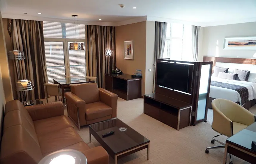 سوئیتی در هتل ریحان کربلا