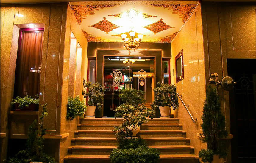 خانه عباسیان خانه بروجردی ها؛ تلفیق عشق و معماری در عهد قاجار