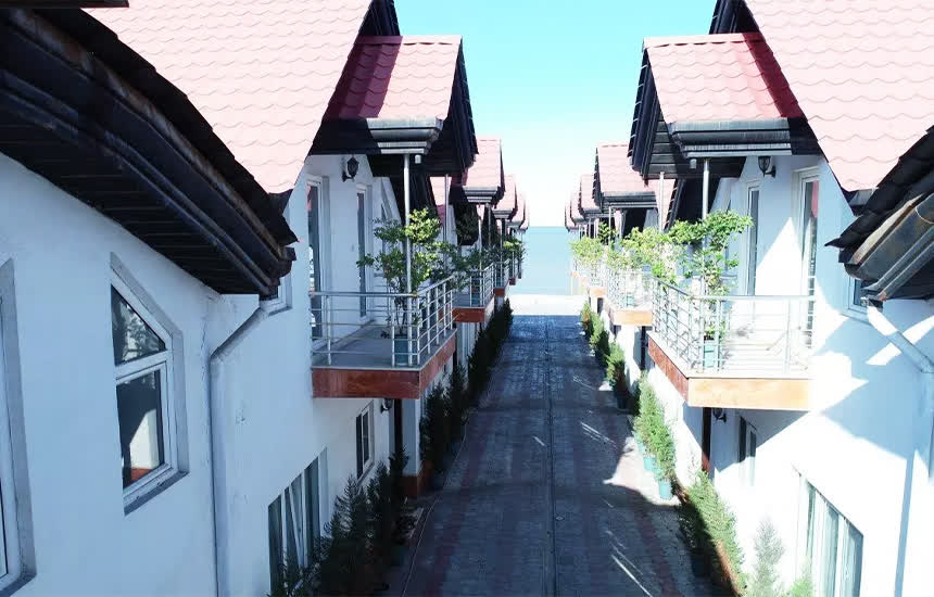 حمام سلطان امیر احمد خانه بروجردی ها؛ تلفیق عشق و معماری در عهد قاجار