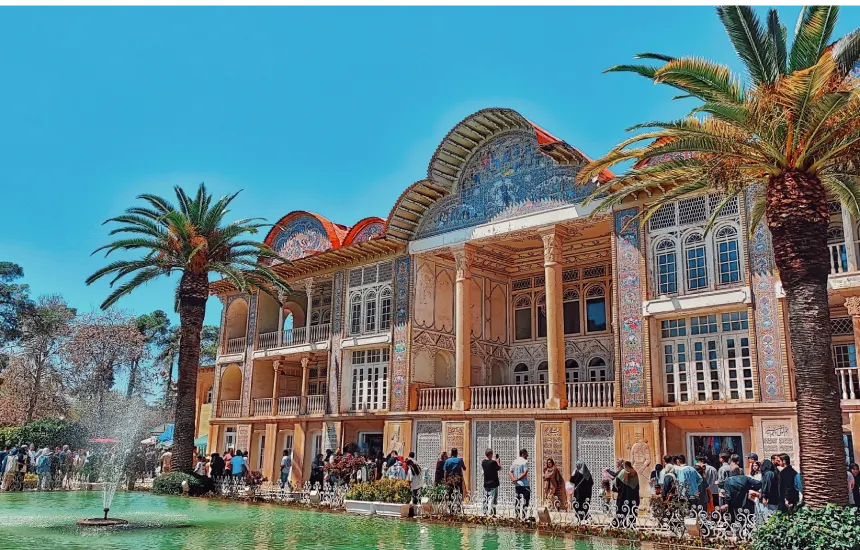 با زیباترین جاهای دیدنی شیراز در بهار آشنا شوید