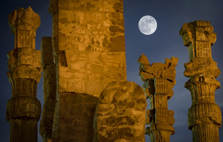 آثار تاریخی ایران در حمله‌ها آسیب مستقیم ندید