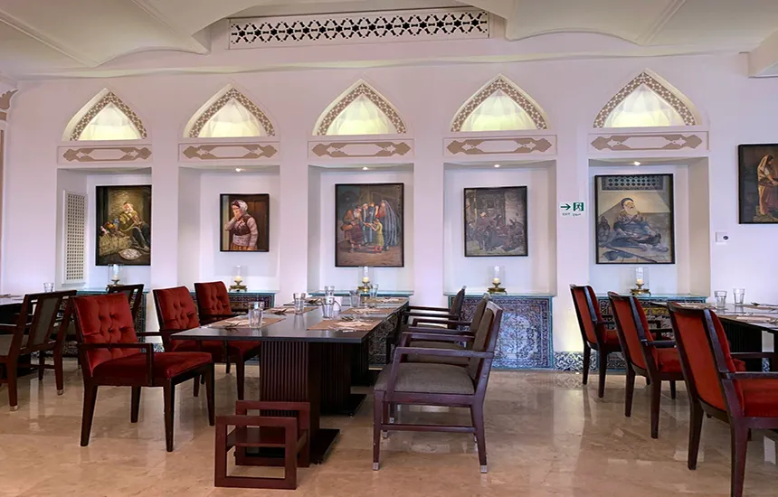 رستوران دیبا هتل اسپیناس پالاس سعادت آباد