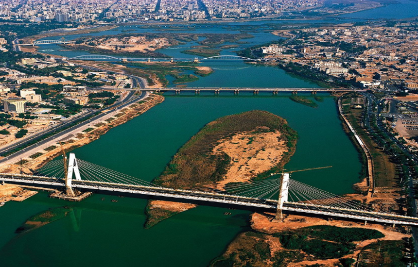 تفریحات در اطراف پل کابلی اهواز