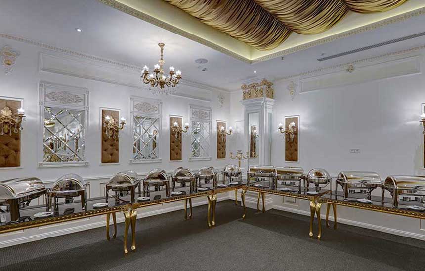 رستوران های سلف سرویس تهران؛ تنوع غذا و تجربه عالی