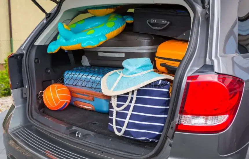 وسایل مورد نیاز سفر خانوادگی (خودرو شخصی، اتوبوس، هواپیما و قطار)