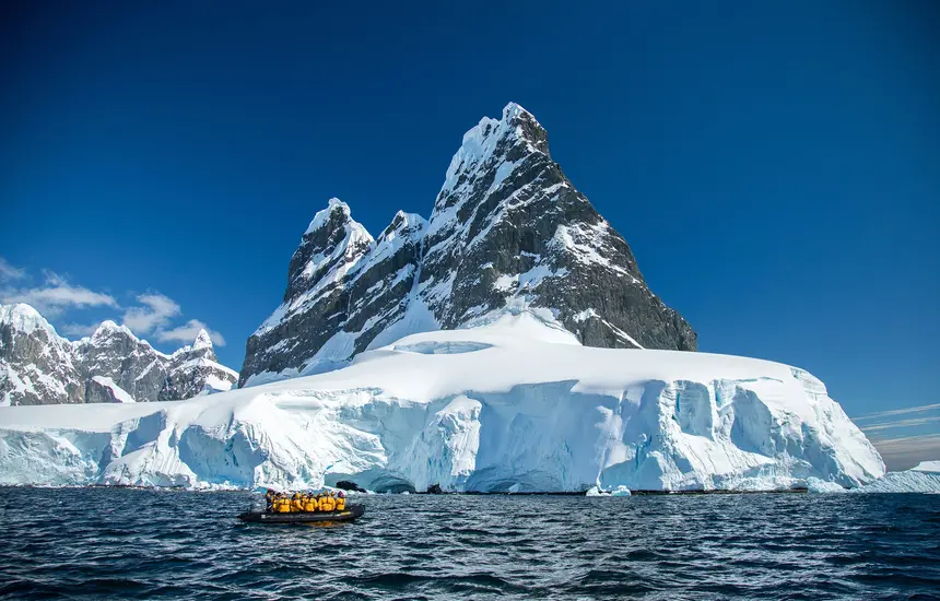 چرا سفر به قطب جنوب ممنوع است؟؛ قوانین، هزینه و چالش‌ سفر