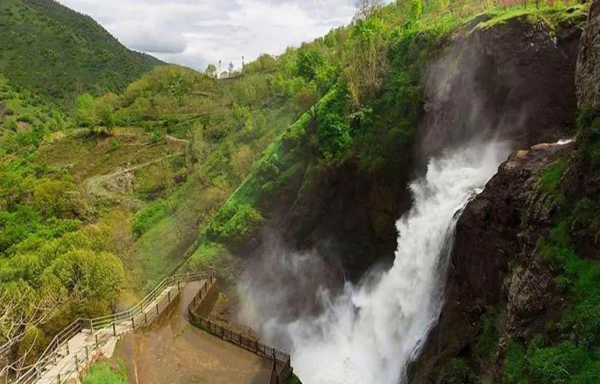 جاهای دیدنی پیرانشهر؛ معرفی جاذبه‌های طبیعی و اطراف این شهر مرزی